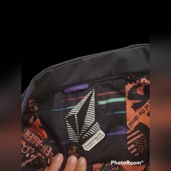 Volcom Snowpants - Picture 7 of 8